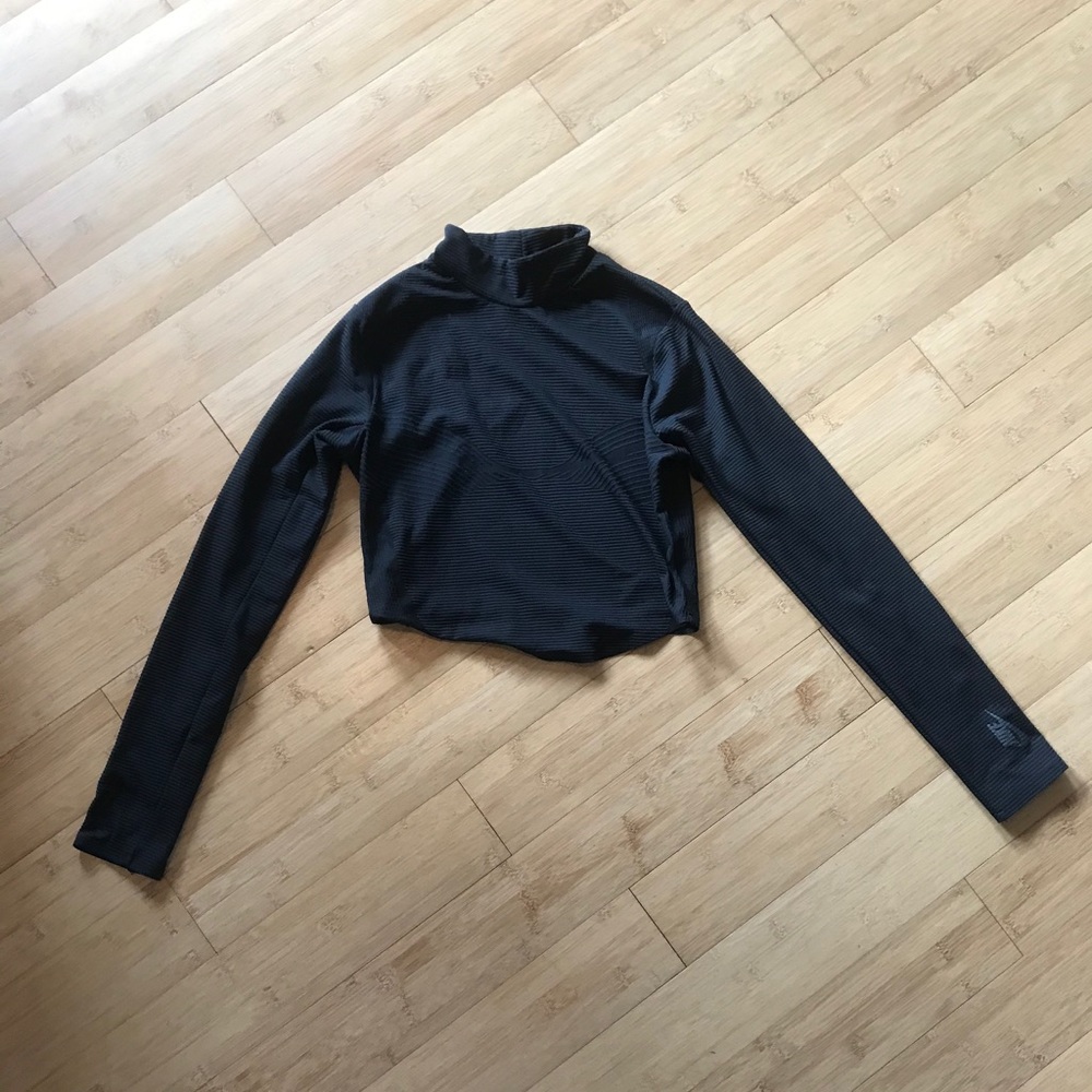 Nike long sleeve workout tank